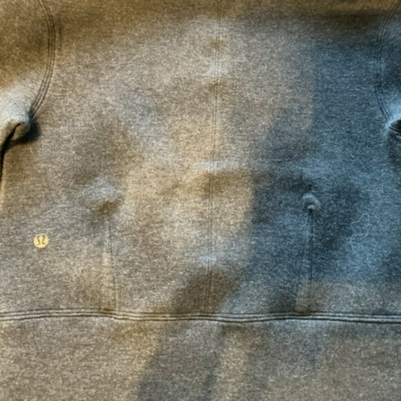 Lululemon NWOT grey scuba crop top with open neck, fleecy, long sleeve size 2 - Picture 7 of 8